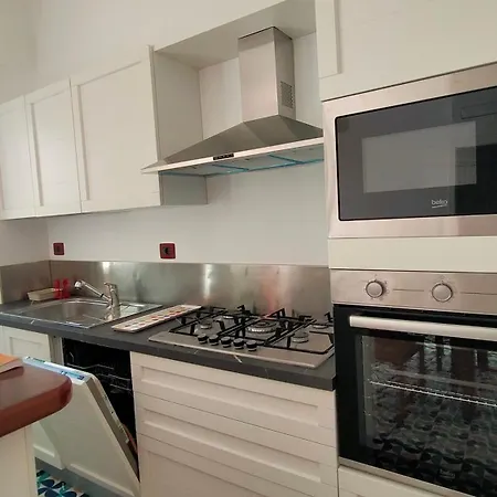 Trilocale Cod 462 * Marcelli